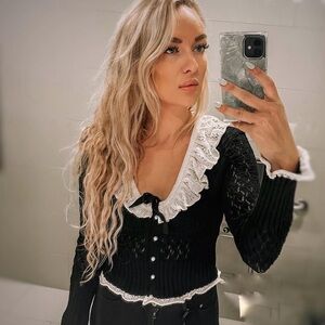 Black / white crochet coquette cropped cardigan, M